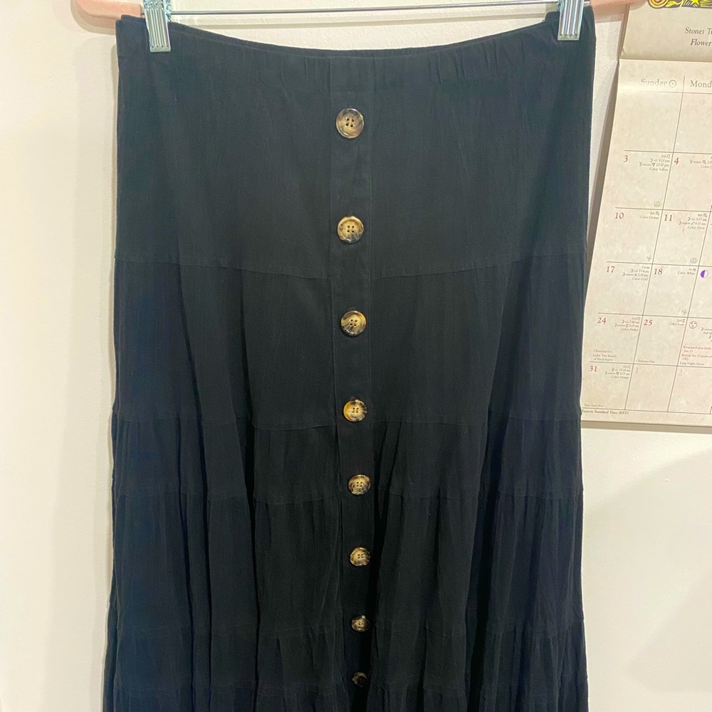 Black tiered maxi skirt